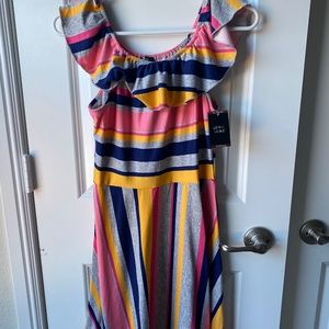 Girls stripe dress XL